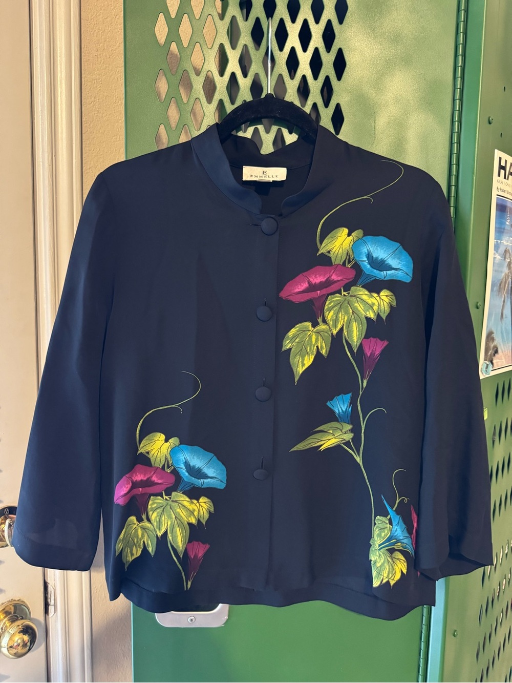 Emmelle Women’s Black Floral Button-Front Blouse (100% Silk)